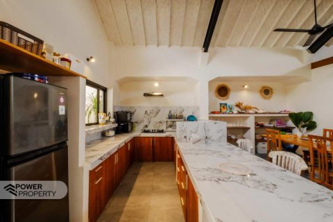 3 bedrooms Villa in Kerobokan, Badung, Indonesia No. 9305 16