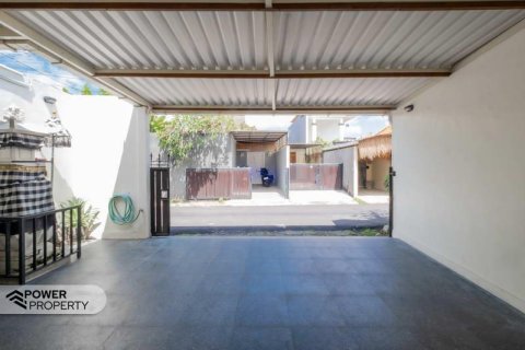 3 bedrooms Villa in Kerobokan, Badung, Indonesia No. 9305 21
