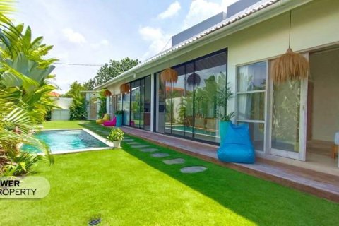 2 bedrooms Villa in Canggu, Badung, Indonesia No. 9304 14