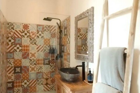 2 bedrooms Villa in Canggu, Badung, Indonesia No. 9304 6