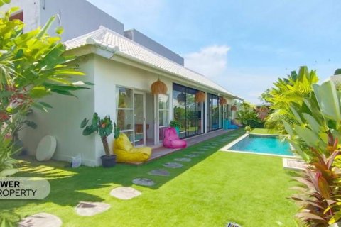 2 bedrooms Villa in Canggu, Badung, Indonesia No. 9304