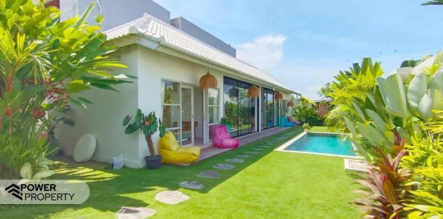 2 bedrooms Villa in Canggu, Badung, Indonesia No. 9304