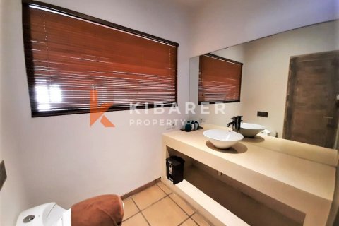 Вилла с 1 спальней в Легиан, Kuta, Бадунг, Индонезия № 13078 4