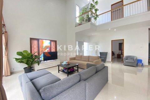 4 bedrooms Villa in Jimbaran, Badung, Indonesia No. 13077 28
