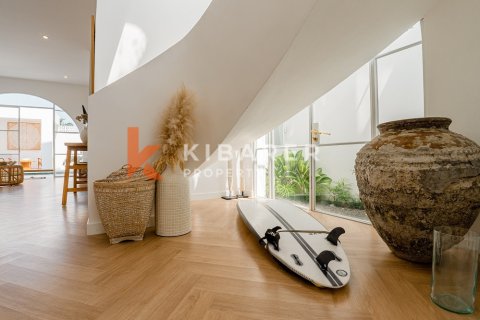 3 bedrooms Villa in Tabanan, Indonesia No. 13079 4