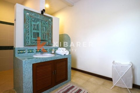 Вилла с 3 спальнями в Kerobokan, Бадунг, Индонезия № 13080 6