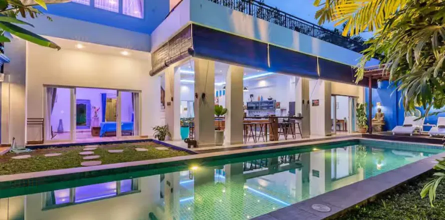 Вилла с 5 спальнями в Seminyak, Бадунг, Индонезия № 11012