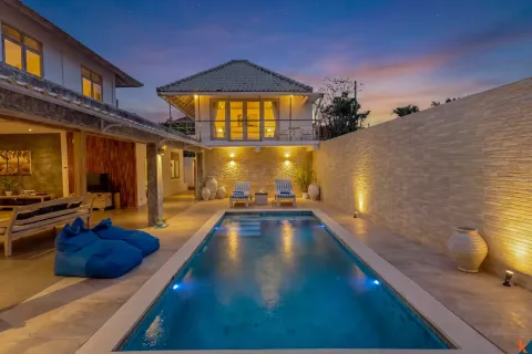 3 bedrooms Villa in Seminyak, Badung, Indonesia No. 13493 3
