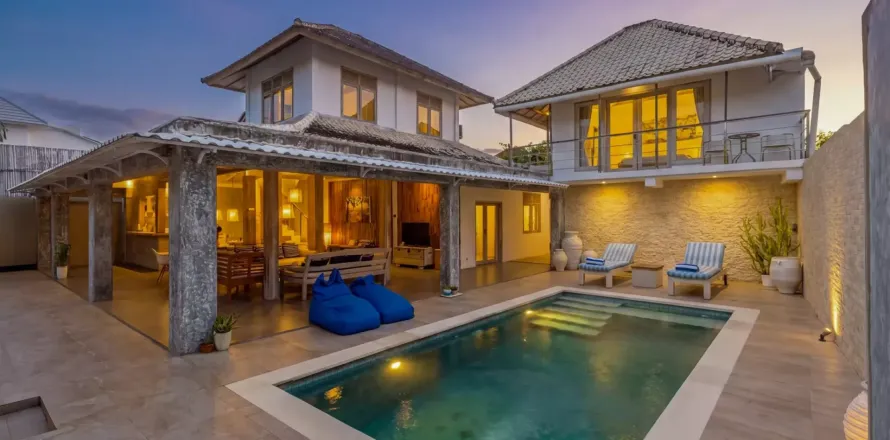 3 bedrooms Villa in Seminyak, Badung, Indonesia No. 13493