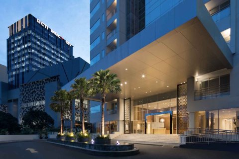 GALLERY WEST RESIDENCE in Jakarta, Indonesia No. 4285 5