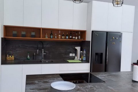 4 bedrooms Villa in Kerobokan, Badung, Indonesia No. 220 4