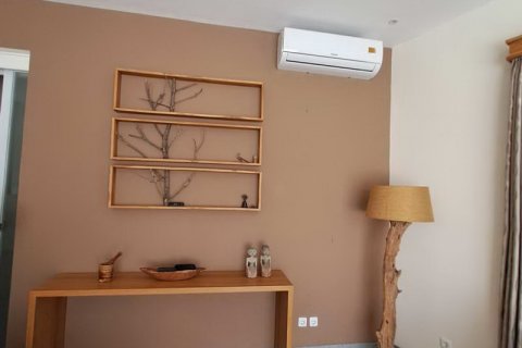 4 bedrooms Villa in Kerobokan, Badung, Indonesia No. 220 30
