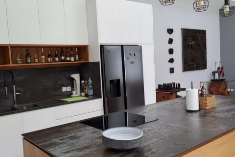 4 bedrooms Villa in Kerobokan, Badung, Indonesia No. 220 29