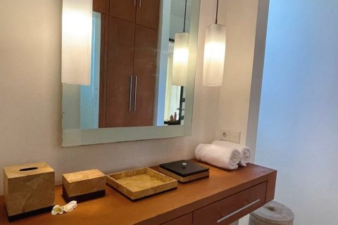 4 bedrooms Villa in Lovina, Anturan, Buleleng, Indonesia No. 11338 10