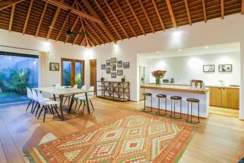 3 bedrooms Villa in Badung, Indonesia No. 10742 7