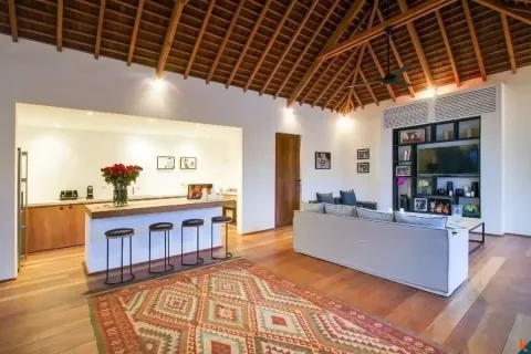 3 bedrooms Villa in Badung, Indonesia No. 10742 6