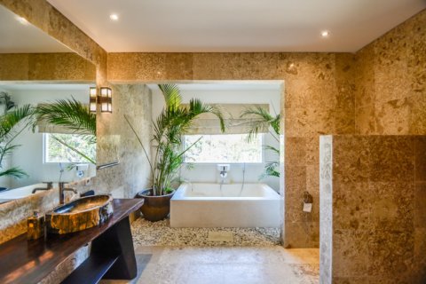 7 bedrooms Villa in Jimbaran, Badung, Indonesia No. 10740 28