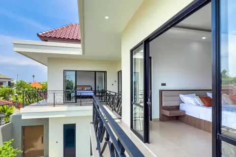 3 bedrooms Villa in Seminyak, Badung, Indonesia No. 10741 6