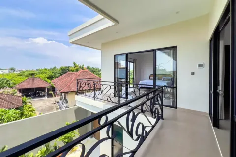 3 bedrooms Villa in Seminyak, Badung, Indonesia No. 10741 5