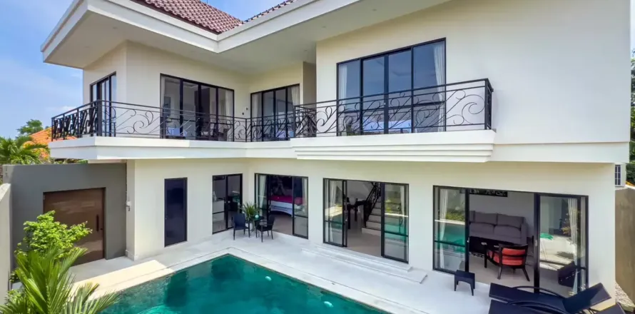 3 bedrooms Villa in Seminyak, Badung, Indonesia No. 10741