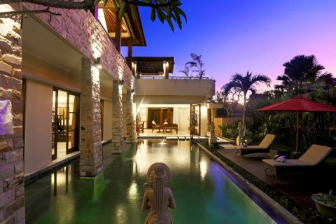 3 bedrooms Villa in Canggu, Badung, Indonesia No. 1411 2