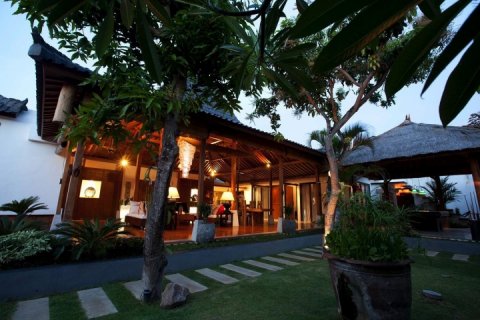 Вилла с 3 спальнями в Seminyak, Бадунг, Индонезия № 1413 19