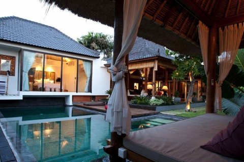 Вилла с 3 спальнями в Seminyak, Бадунг, Индонезия № 1413 12