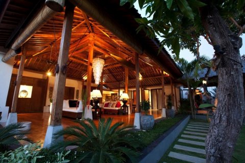Вилла с 3 спальнями в Seminyak, Бадунг, Индонезия № 1413 17