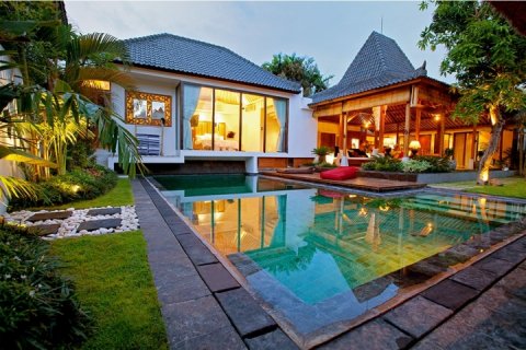 3 bedrooms Villa in Seminyak, Badung, Indonesia No. 1413