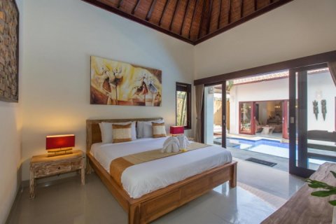 2 bedrooms Villa in Seminyak, Badung, Indonesia No. 1415 21