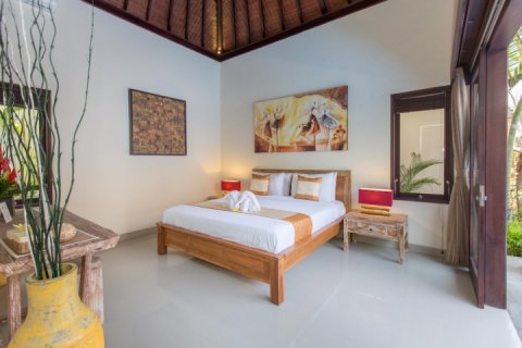 2 bedrooms Villa in Seminyak, Badung, Indonesia No. 1415 20