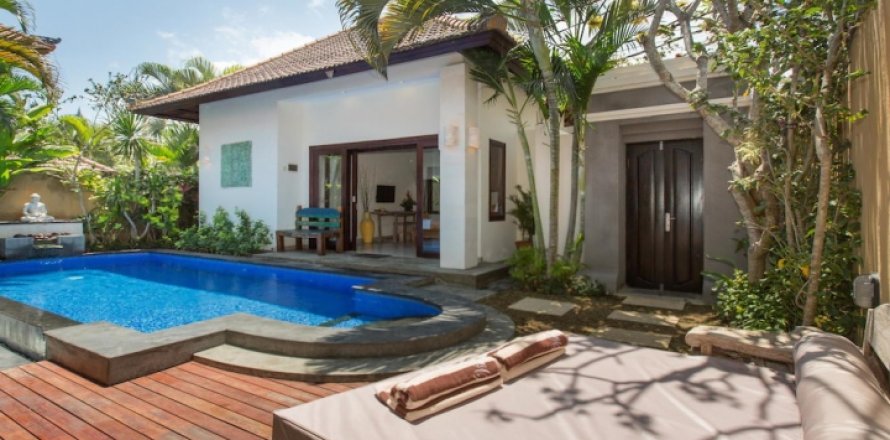 2 bedrooms Villa in Seminyak, Badung, Indonesia No. 1415