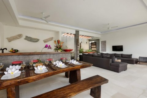 Вилла с 3 спальнями в Seminyak, Бадунг, Индонезия № 1416 10