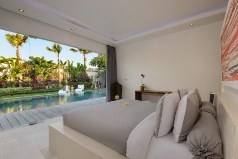 Вилла с 3 спальнями в Seminyak, Бадунг, Индонезия № 1416 16