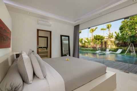 Вилла с 3 спальнями в Seminyak, Бадунг, Индонезия № 1416 14