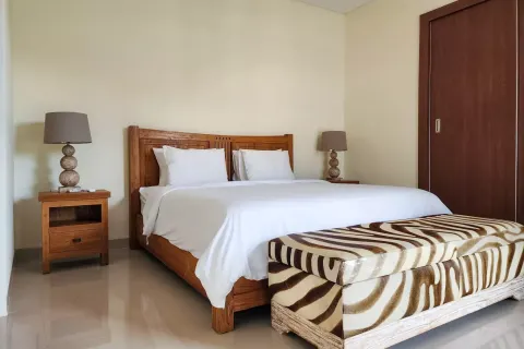 3 bedrooms Villa in Tibubeneng, Badung, Indonesia No. 10421 12
