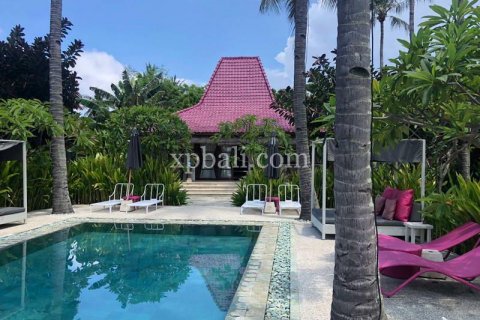 31 bedroom Villa in Indonesia No. 7834 15