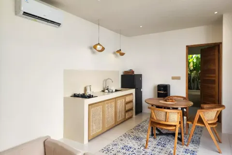 2 bedrooms Villa in Kuta, Badung, Indonesia No. 13267 8