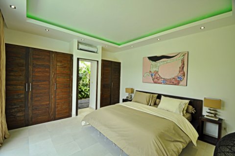 3 bedrooms Villa in Seminyak, Badung, Indonesia No. 1671 10
