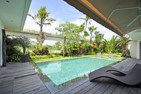 3 bedrooms Villa in Seminyak, Badung, Indonesia No. 1671 2