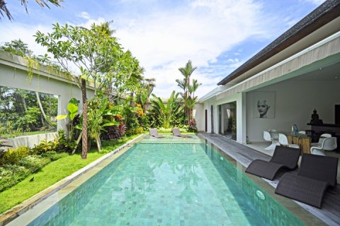 3 bedrooms Villa in Seminyak, Badung, Indonesia No. 1671