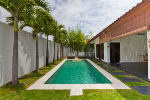 Вилла с 2 спальнями в Seminyak, Бадунг, Индонезия № 1473 2