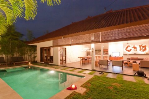 Вилла с 2 спальнями в Seminyak, Бадунг, Индонезия № 1473 4