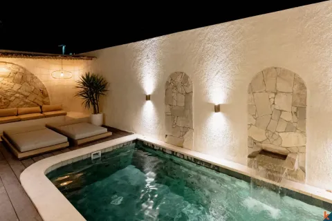 3 bedrooms Villa in Seminyak, Badung, Indonesia No. 10274 3