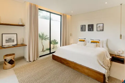 3 bedrooms Villa in Seminyak, Badung, Indonesia No. 10274 6