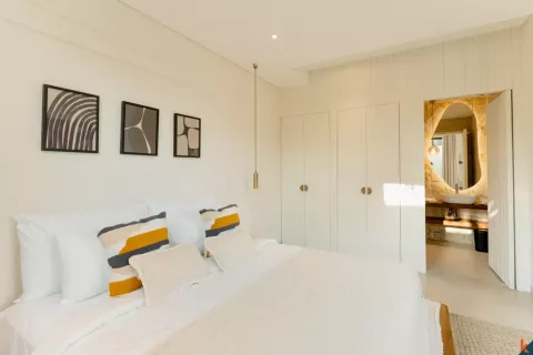 3 bedrooms Villa in Seminyak, Badung, Indonesia No. 10274 10