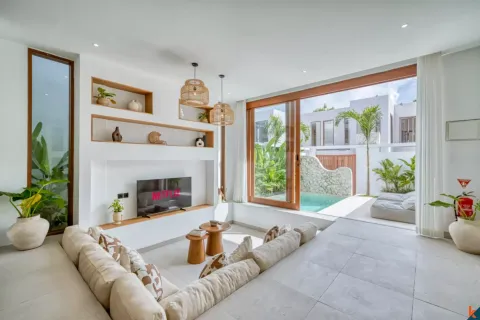 2 bedrooms Villa in Kuta, Badung, Indonesia No. 10278 12