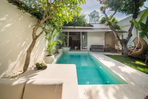 2 bedrooms Villa in Seminyak, Badung, Indonesia No. 11026