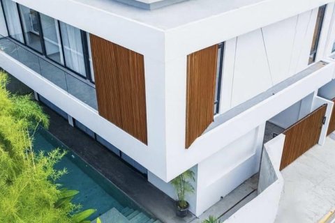 3 bedrooms Villa in Tampaksiring, Gianyar, Indonesia No. 9129 4