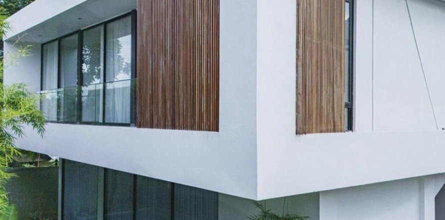 3 bedrooms Villa in Tampaksiring, Gianyar, Indonesia No. 9129